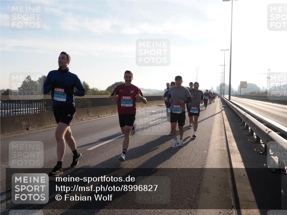 03.10.2025 - Köhlbrandbrückenlauf Fabian Wolf http://msf.ph/oto/8996827 03.10.2025 09:13:33 Position 3 1016, 2792 meine-sportfotos.de
