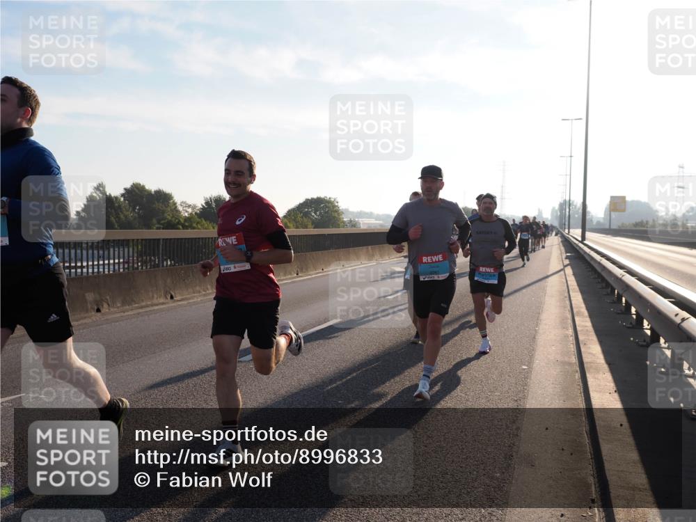 03.10.2025 - Köhlbrandbrückenlauf Fabian Wolf http://msf.ph/oto/8996833 03.10.2025 09:13:33 Position 3  meine-sportfotos.de