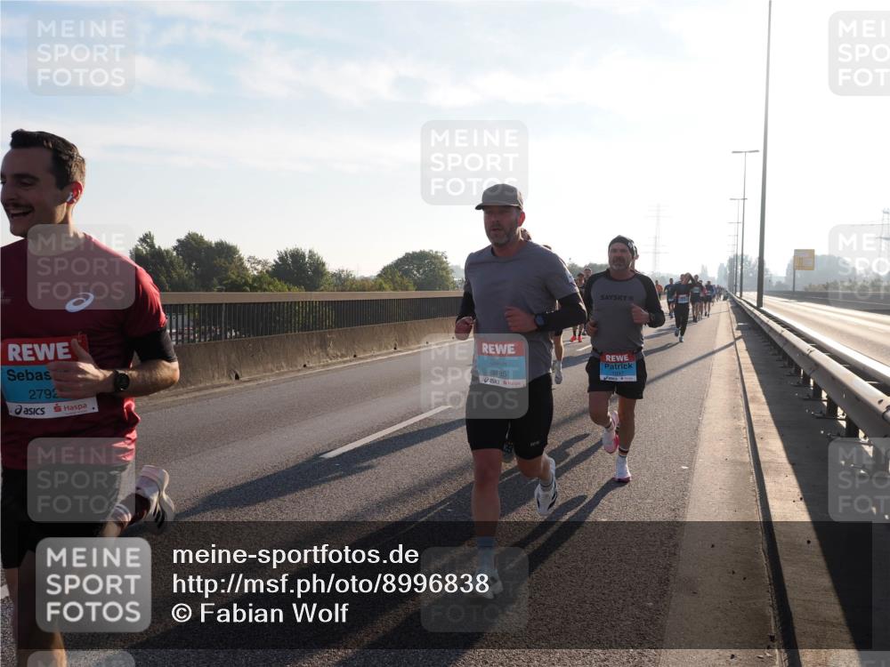 03.10.2025 - Köhlbrandbrückenlauf Fabian Wolf http://msf.ph/oto/8996838 03.10.2025 09:13:34 Position 3 2792, 3785 meine-sportfotos.de