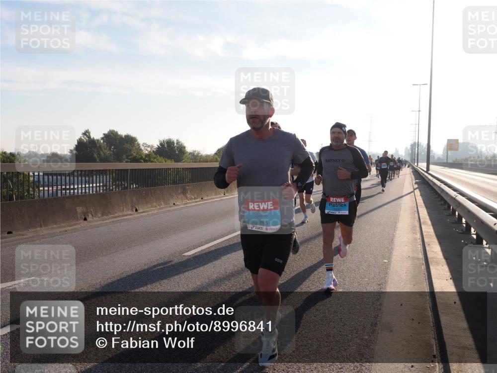 03.10.2025 - Köhlbrandbrückenlauf Fabian Wolf http://msf.ph/oto/8996841 03.10.2025 09:13:34 Position 3 3785, 1037 meine-sportfotos.de