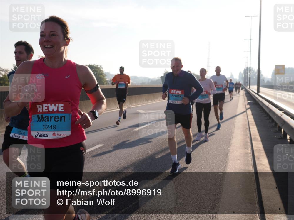 03.10.2025 - Köhlbrandbrückenlauf Fabian Wolf http://msf.ph/oto/8996919 03.10.2025 09:13:43 Position 3 3223, 3249, 1265 meine-sportfotos.de