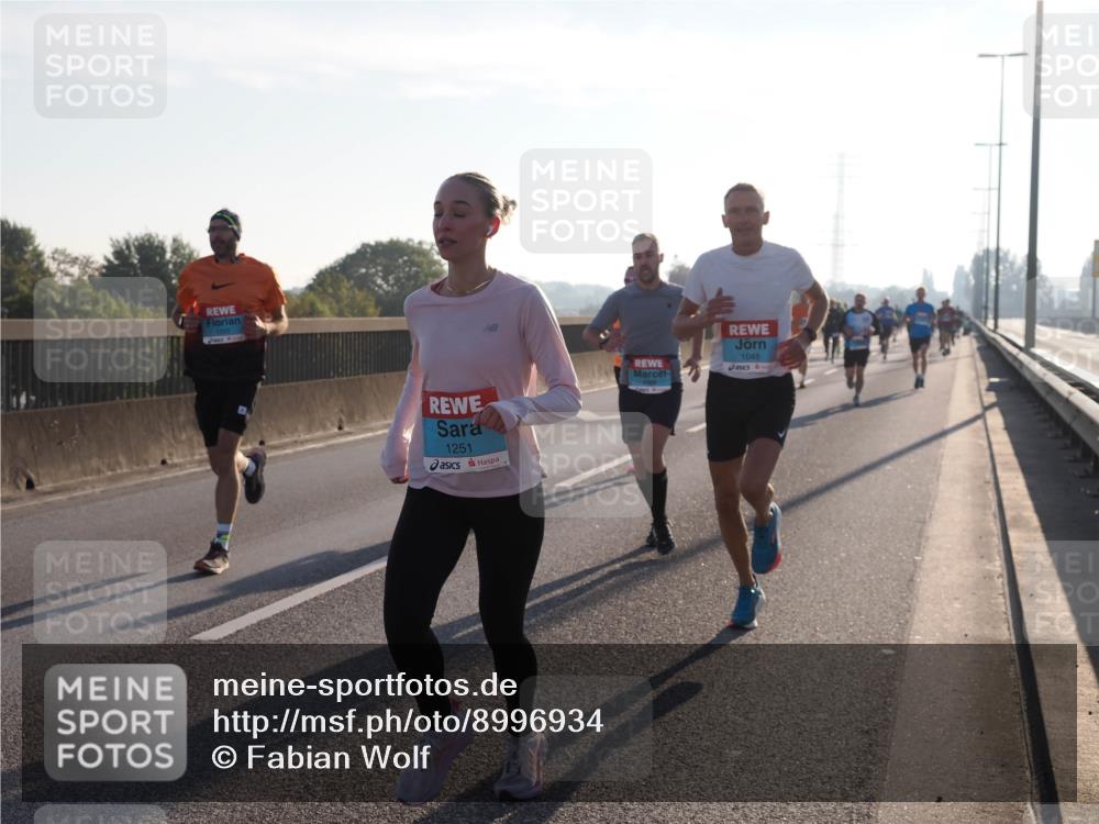 03.10.2025 - Köhlbrandbrückenlauf Fabian Wolf http://msf.ph/oto/8996934 03.10.2025 09:13:45 Position 3 1251, 1048 meine-sportfotos.de