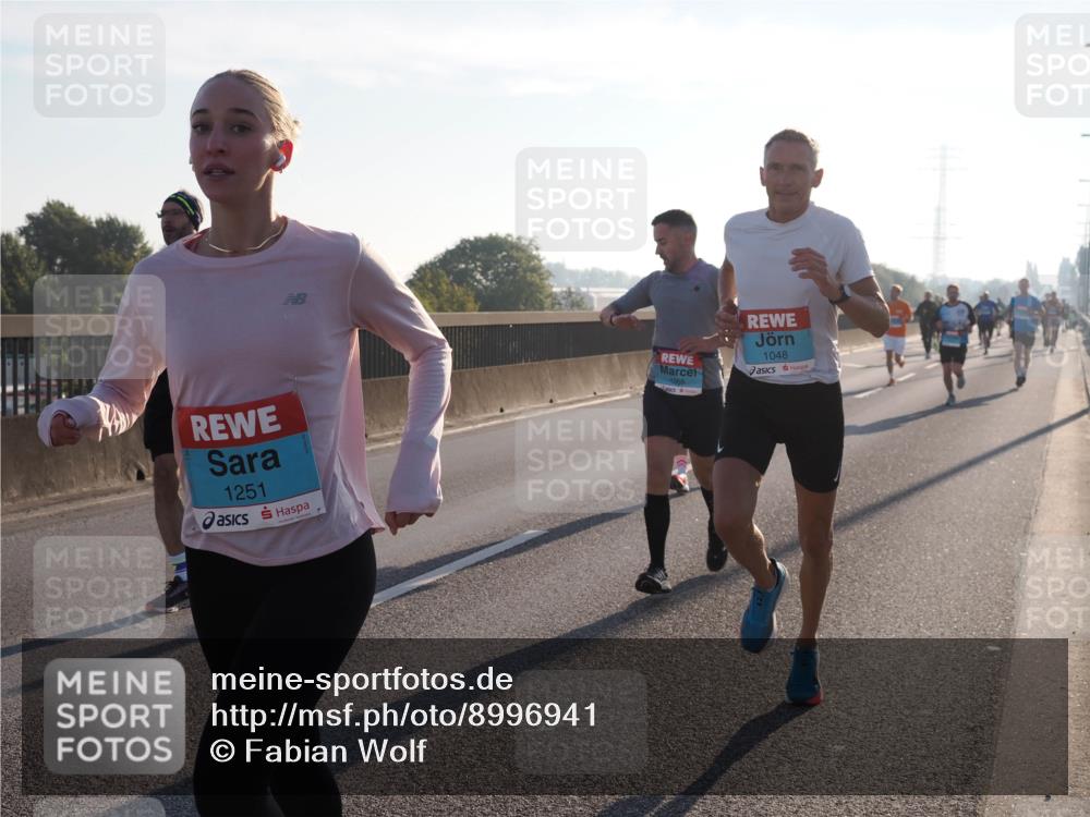 03.10.2025 - Köhlbrandbrückenlauf Fabian Wolf http://msf.ph/oto/8996941 03.10.2025 09:13:45 Position 3 1251, 1069, 1048 meine-sportfotos.de