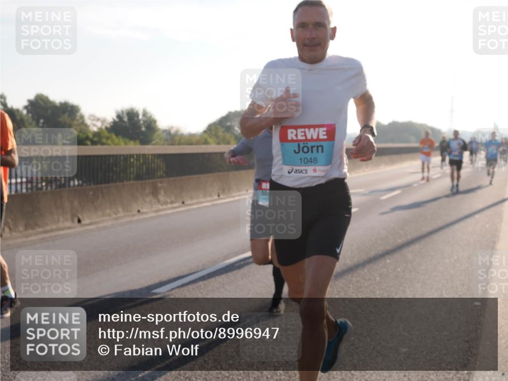 03.10.2025 - Köhlbrandbrückenlauf Fabian Wolf http://msf.ph/oto/8996947 03.10.2025 09:13:46 Position 3 1048 meine-sportfotos.de