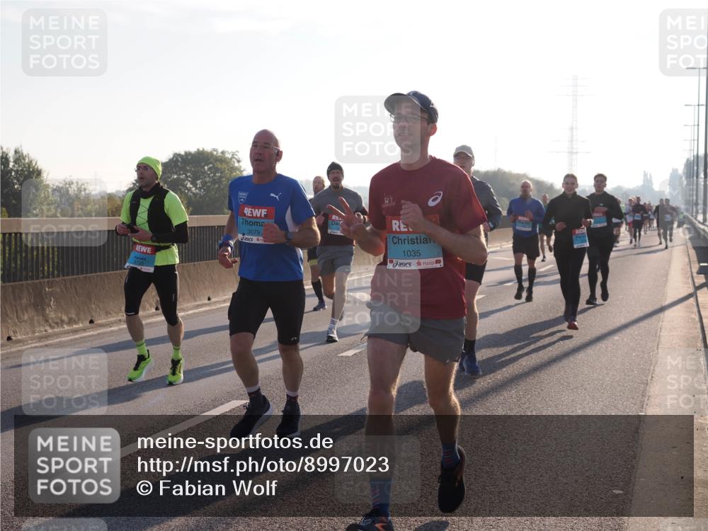 03.10.2025 - Köhlbrandbrückenlauf Fabian Wolf http://msf.ph/oto/8997023 03.10.2025 09:13:56 Position 3 3720, 3079, 1035 meine-sportfotos.de