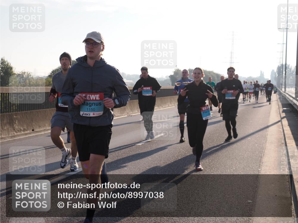 03.10.2025 - Köhlbrandbrückenlauf Fabian Wolf http://msf.ph/oto/8997038 03.10.2025 09:13:58 Position 3 1150 meine-sportfotos.de