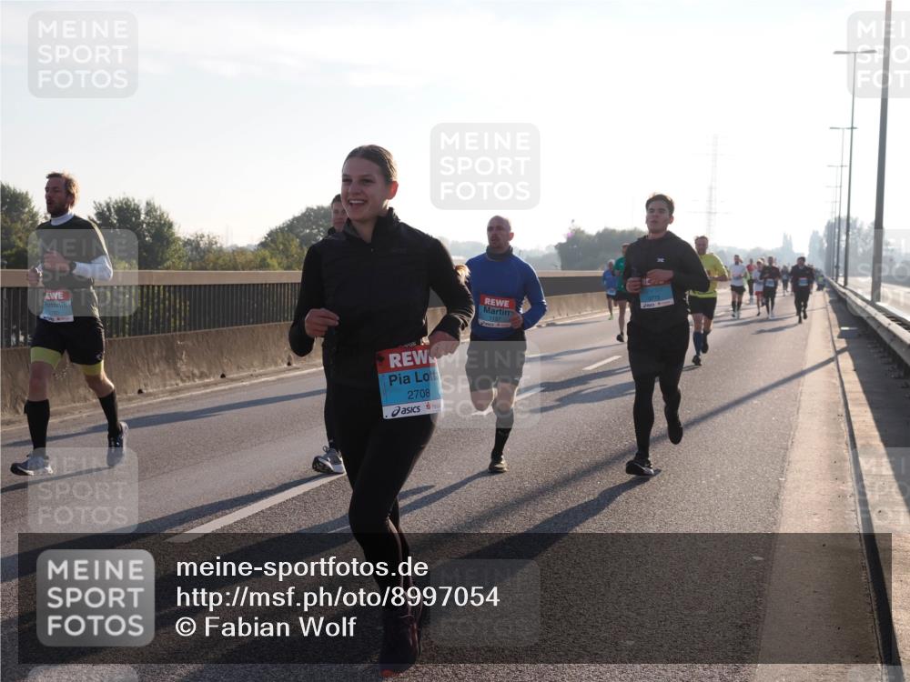 03.10.2025 - Köhlbrandbrückenlauf Fabian Wolf http://msf.ph/oto/8997054 03.10.2025 09:13:59 Position 3 2708, 01157 meine-sportfotos.de