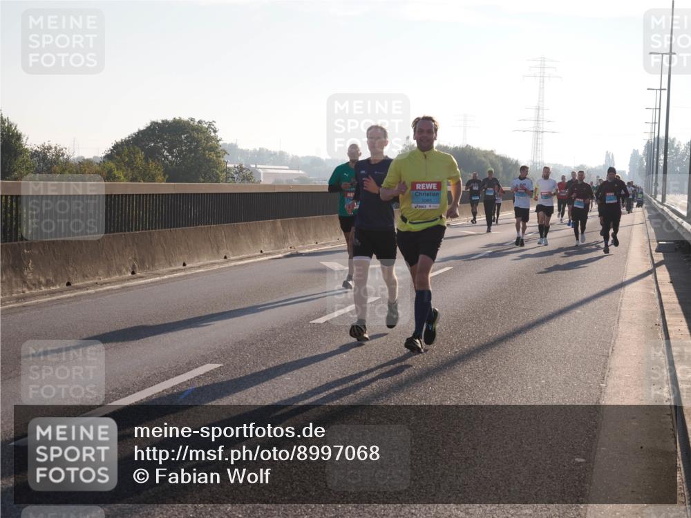 03.10.2025 - Köhlbrandbrückenlauf Fabian Wolf http://msf.ph/oto/8997068 03.10.2025 09:14:01 Position 3 1083 meine-sportfotos.de