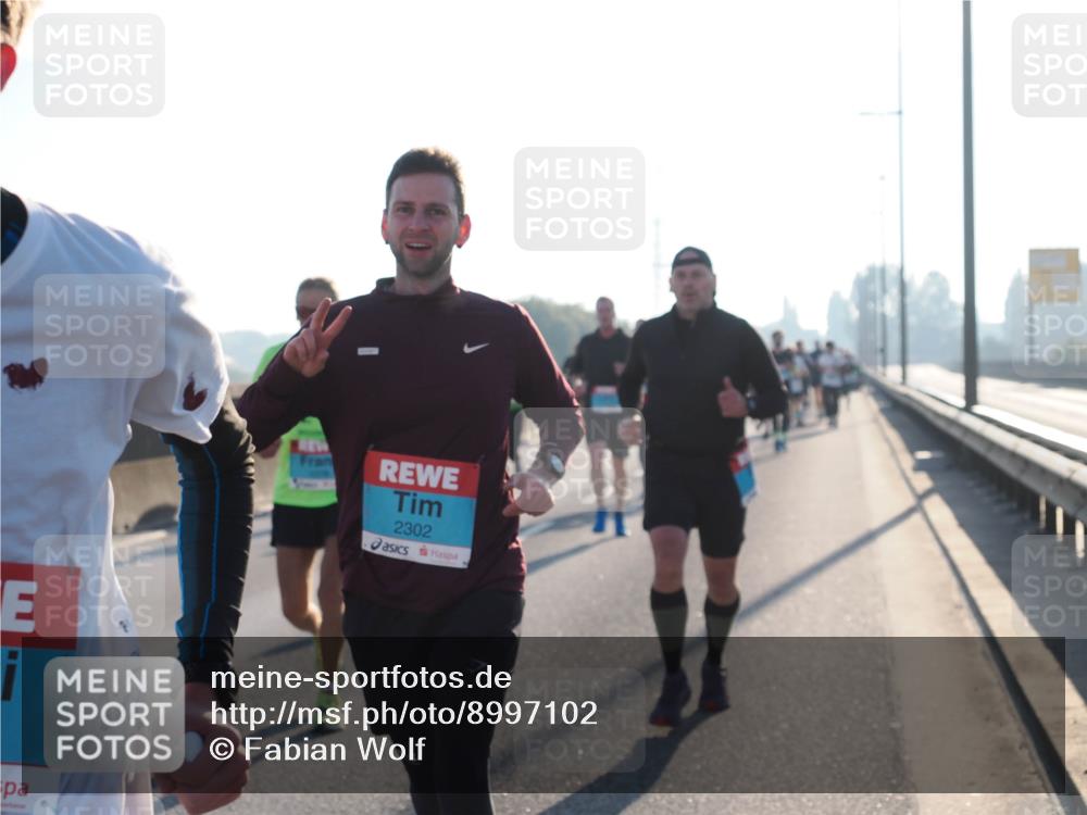 03.10.2025 - Köhlbrandbrückenlauf Fabian Wolf http://msf.ph/oto/8997102 03.10.2025 09:14:09 Position 3 2302 meine-sportfotos.de