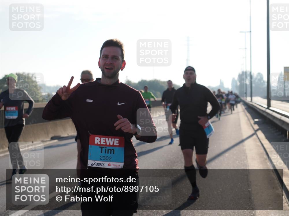 03.10.2025 - Köhlbrandbrückenlauf Fabian Wolf http://msf.ph/oto/8997105 03.10.2025 09:14:09 Position 3 2302 meine-sportfotos.de