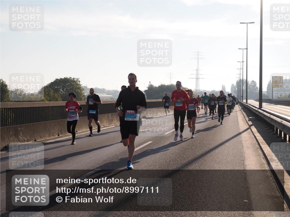 03.10.2025 - Köhlbrandbrückenlauf Fabian Wolf http://msf.ph/oto/8997111 03.10.2025 09:14:11 Position 3  meine-sportfotos.de