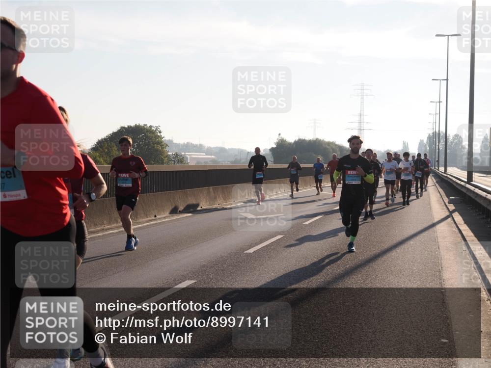 03.10.2025 - Köhlbrandbrückenlauf Fabian Wolf http://msf.ph/oto/8997141 03.10.2025 09:14:14 Position 3 07 meine-sportfotos.de