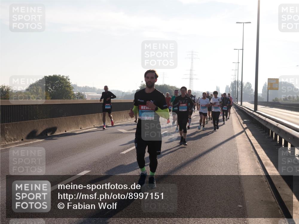 03.10.2025 - Köhlbrandbrückenlauf Fabian Wolf http://msf.ph/oto/8997151 03.10.2025 09:14:16 Position 3  meine-sportfotos.de