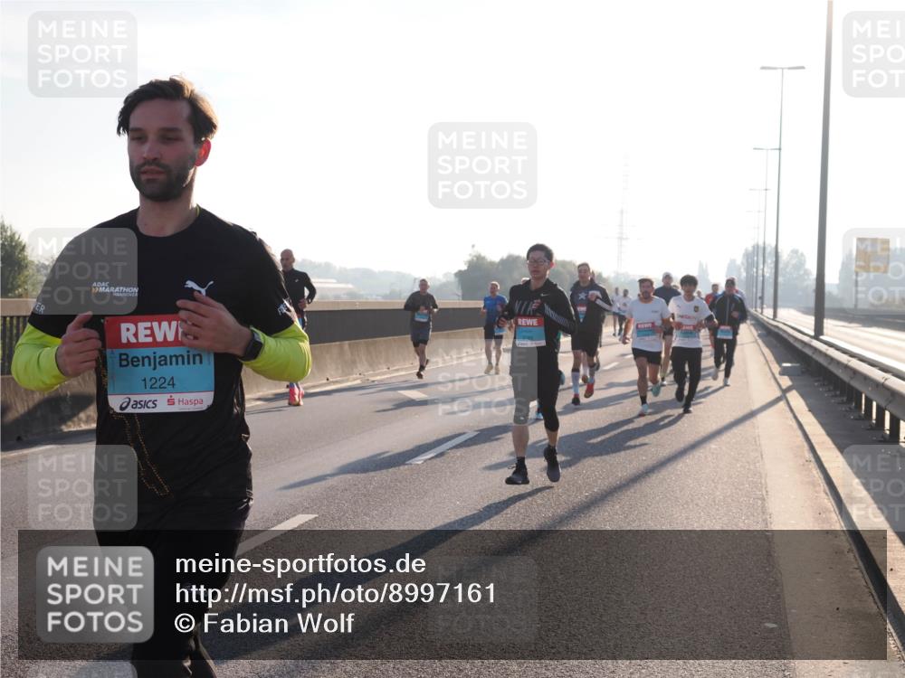 03.10.2025 - Köhlbrandbrückenlauf Fabian Wolf http://msf.ph/oto/8997161 03.10.2025 09:14:17 Position 3 1224, 3789 meine-sportfotos.de