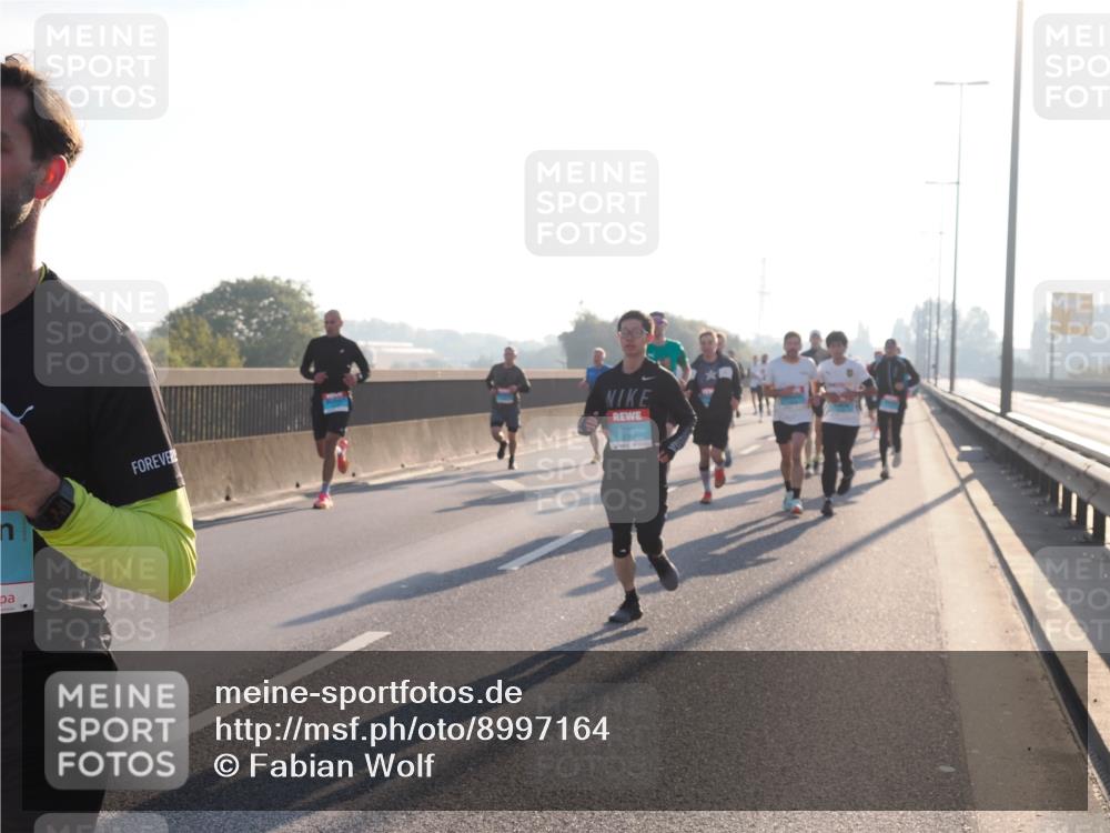 03.10.2025 - Köhlbrandbrückenlauf Fabian Wolf http://msf.ph/oto/8997164 03.10.2025 09:14:17 Position 3  meine-sportfotos.de