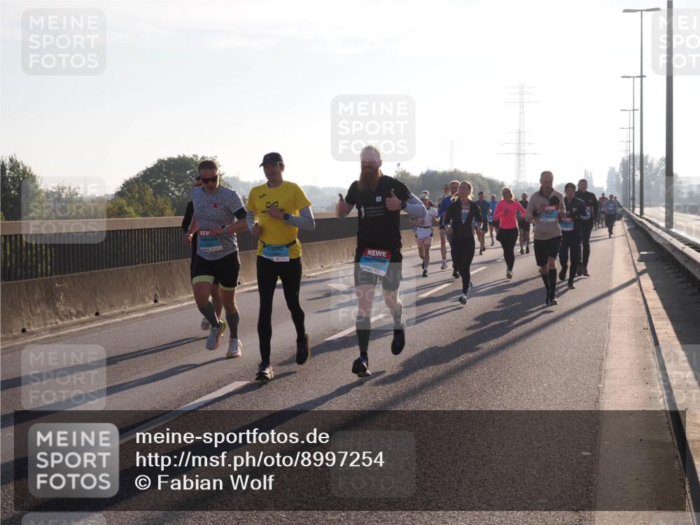 03.10.2025 - Köhlbrandbrückenlauf Fabian Wolf http://msf.ph/oto/8997254 03.10.2025 09:14:32 Position 3  meine-sportfotos.de
