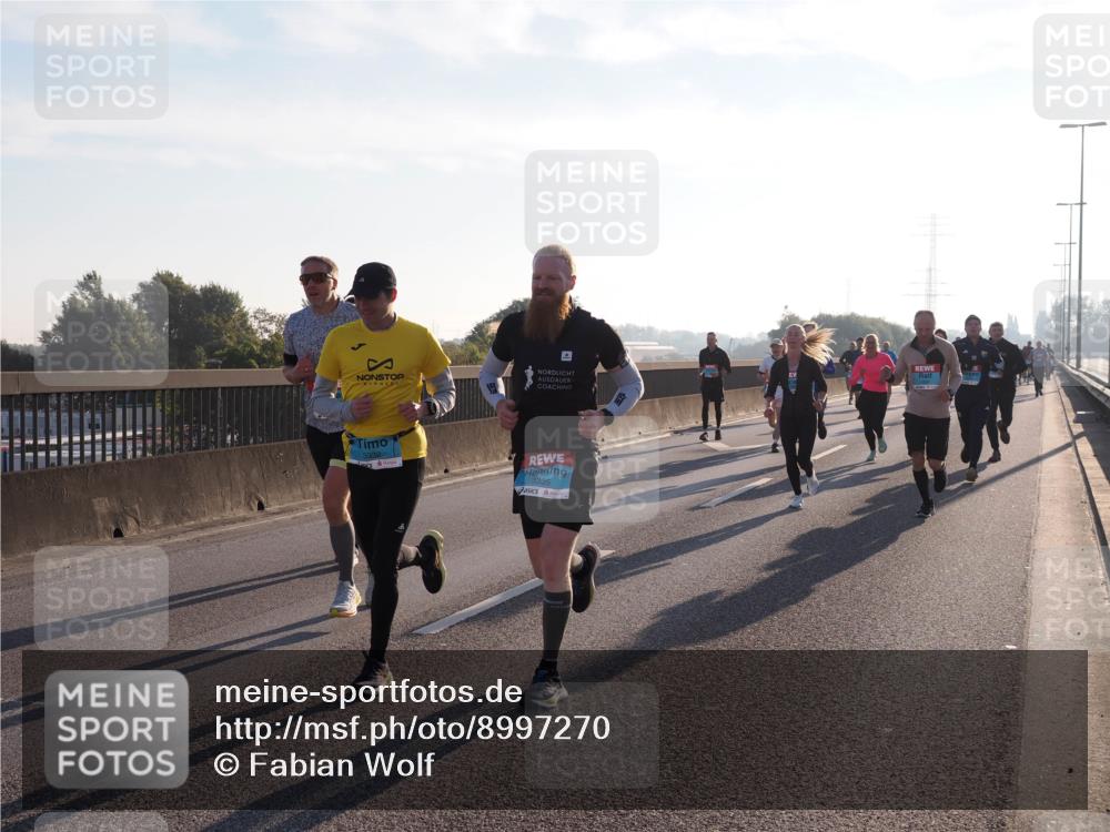 03.10.2025 - Köhlbrandbrückenlauf Fabian Wolf http://msf.ph/oto/8997270 03.10.2025 09:14:33 Position 3 3332, 3335 meine-sportfotos.de