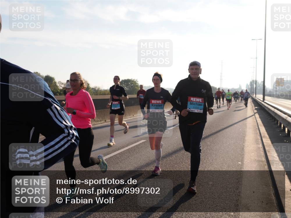 03.10.2025 - Köhlbrandbrückenlauf Fabian Wolf http://msf.ph/oto/8997302 03.10.2025 09:14:37 Position 3 1258, 1133 meine-sportfotos.de