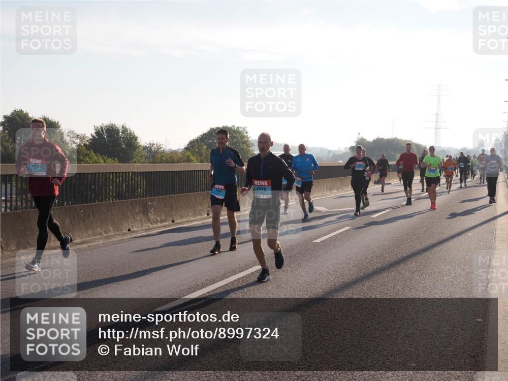 03.10.2025 - Köhlbrandbrückenlauf Fabian Wolf http://msf.ph/oto/8997324 03.10.2025 09:14:39 Position 3 1102 meine-sportfotos.de