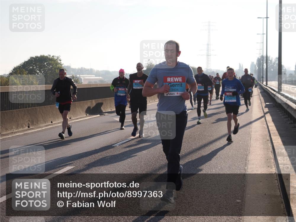 03.10.2025 - Köhlbrandbrückenlauf Fabian Wolf http://msf.ph/oto/8997363 03.10.2025 09:14:45 Position 3 1194, 3404 meine-sportfotos.de