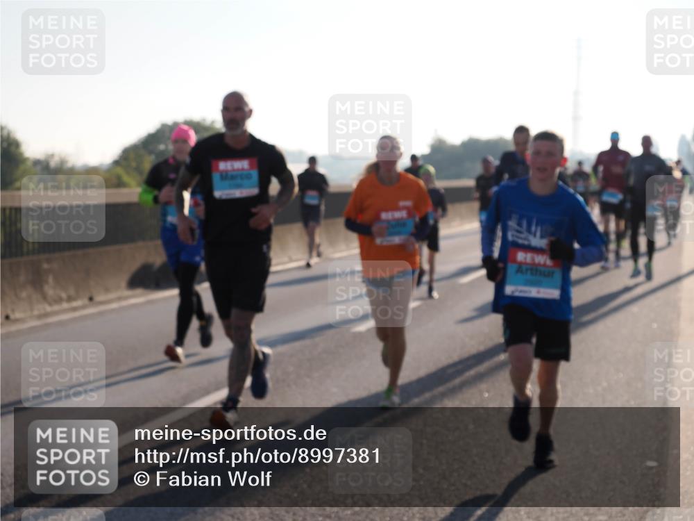 03.10.2025 - Köhlbrandbrückenlauf Fabian Wolf http://msf.ph/oto/8997381 03.10.2025 09:14:47 Position 3  meine-sportfotos.de
