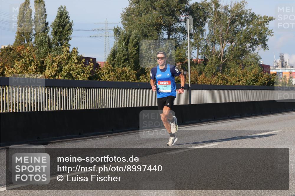 03.10.2025 - Köhlbrandbrückenlauf Luisa Fischer http://msf.ph/oto/8997440 03.10.2025 10:34:12 Position 3 3247 meine-sportfotos.de