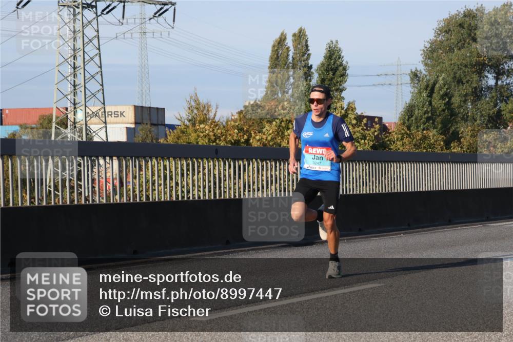 03.10.2025 - Köhlbrandbrückenlauf Luisa Fischer http://msf.ph/oto/8997447 03.10.2025 10:34:13 Position 3 3247 meine-sportfotos.de