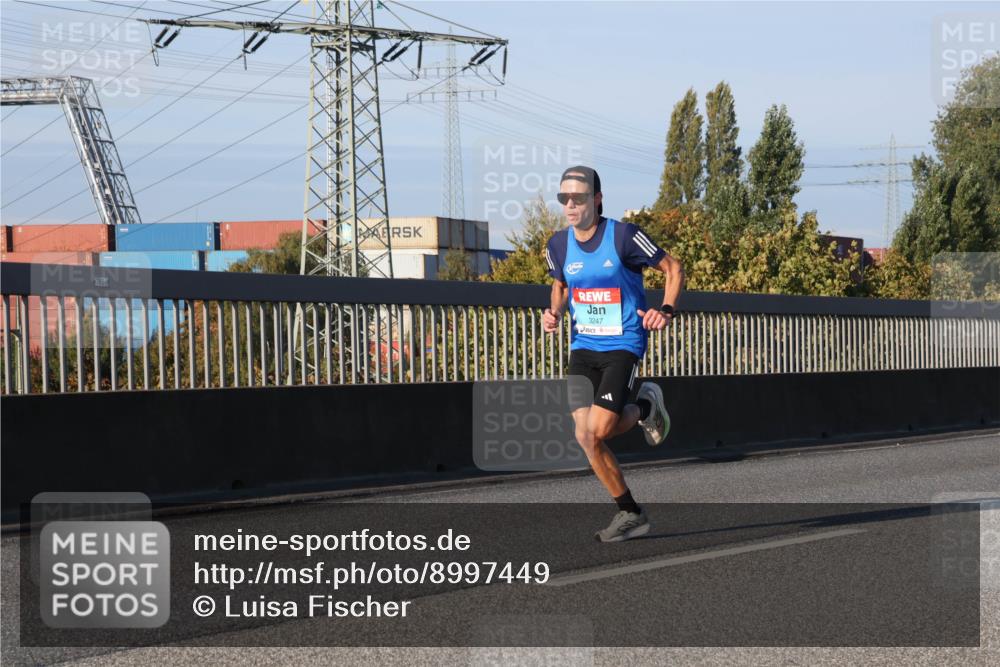 03.10.2025 - Köhlbrandbrückenlauf Luisa Fischer http://msf.ph/oto/8997449 03.10.2025 10:34:13 Position 3 780, 3247 meine-sportfotos.de