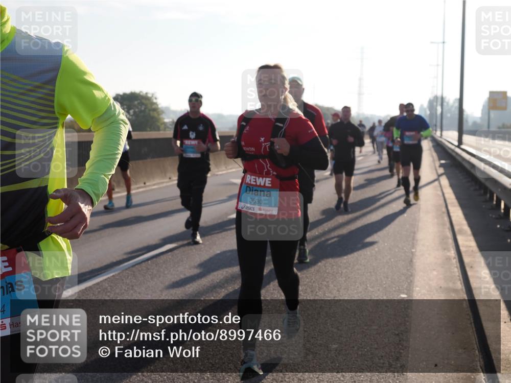 03.10.2025 - Köhlbrandbrückenlauf Fabian Wolf http://msf.ph/oto/8997466 03.10.2025 09:14:54 Position 3 4, 3630 meine-sportfotos.de