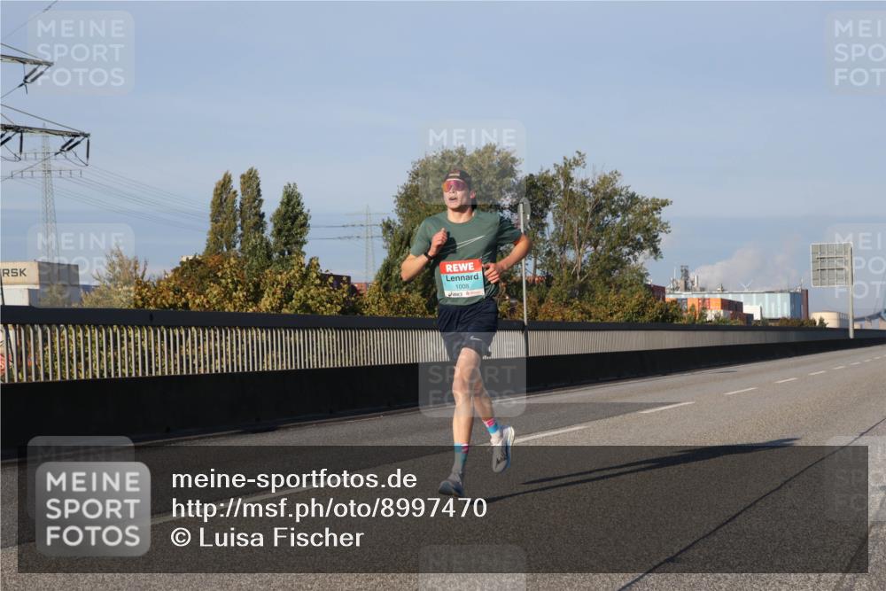03.10.2025 - Köhlbrandbrückenlauf Luisa Fischer http://msf.ph/oto/8997470 03.10.2025 10:34:57 Position 3 1008 meine-sportfotos.de