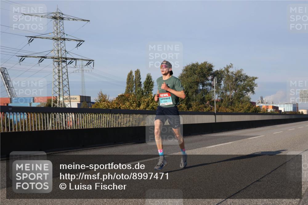 03.10.2025 - Köhlbrandbrückenlauf Luisa Fischer http://msf.ph/oto/8997471 03.10.2025 10:34:57 Position 3 7807, 1008 meine-sportfotos.de