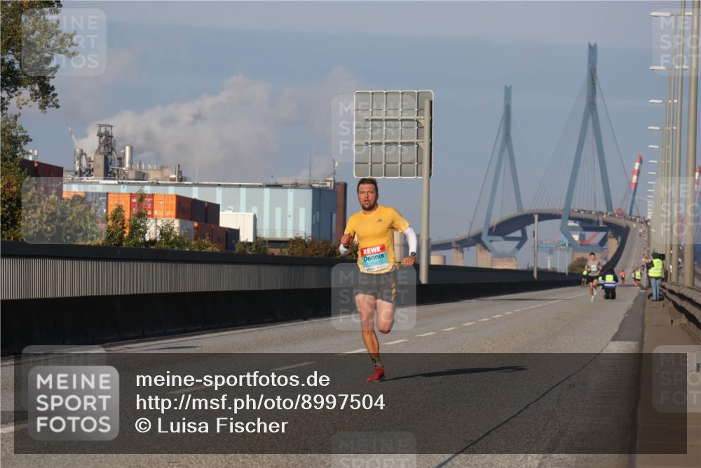 03.10.2025 - Köhlbrandbrückenlauf Luisa Fischer http://msf.ph/oto/8997504 03.10.2025 10:35:09 Position 3  meine-sportfotos.de