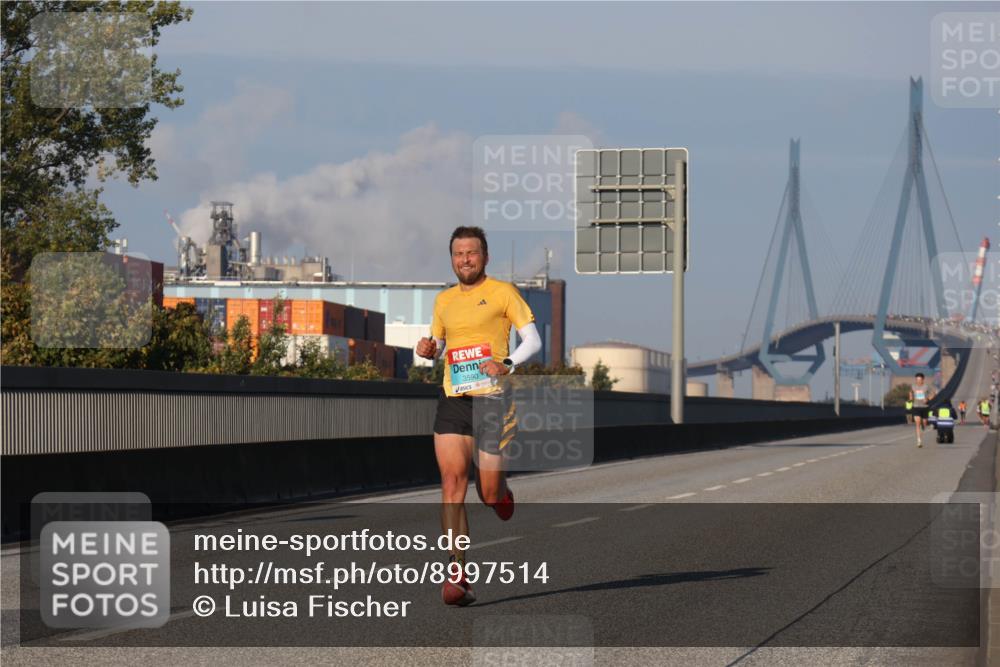 03.10.2025 - Köhlbrandbrückenlauf Luisa Fischer http://msf.ph/oto/8997514 03.10.2025 10:35:10 Position 3 3590 meine-sportfotos.de