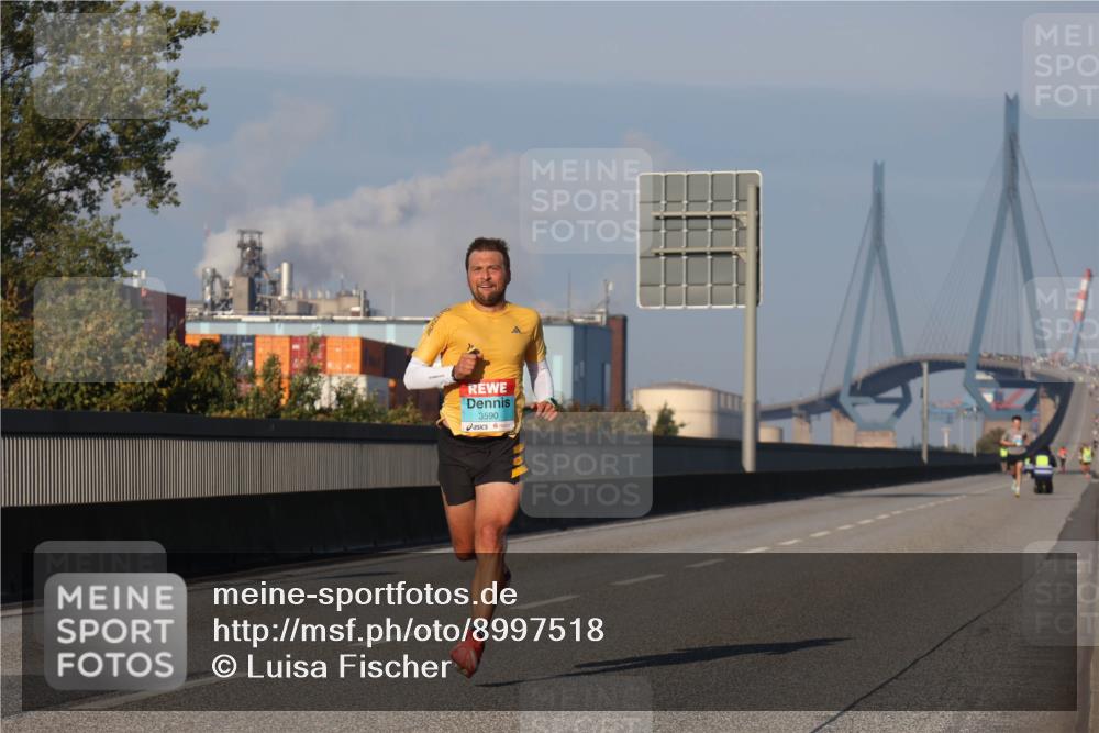 03.10.2025 - Köhlbrandbrückenlauf Luisa Fischer http://msf.ph/oto/8997518 03.10.2025 10:35:11 Position 3 3590 meine-sportfotos.de