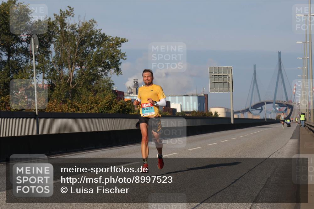 03.10.2025 - Köhlbrandbrückenlauf Luisa Fischer http://msf.ph/oto/8997523 03.10.2025 10:35:12 Position 3  meine-sportfotos.de