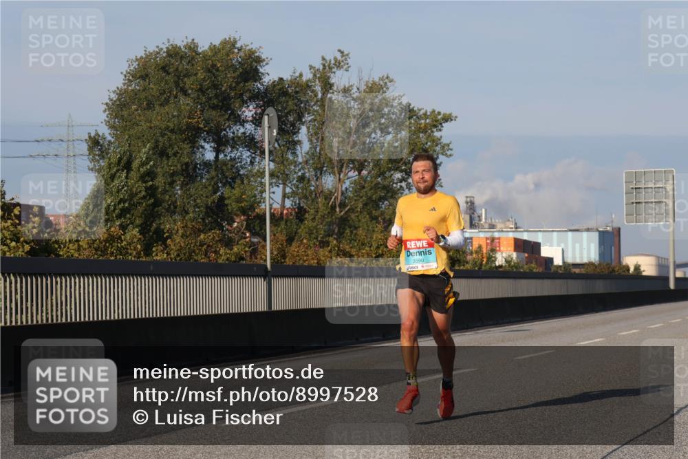 03.10.2025 - Köhlbrandbrückenlauf Luisa Fischer http://msf.ph/oto/8997528 03.10.2025 10:35:12 Position 3 3590 meine-sportfotos.de