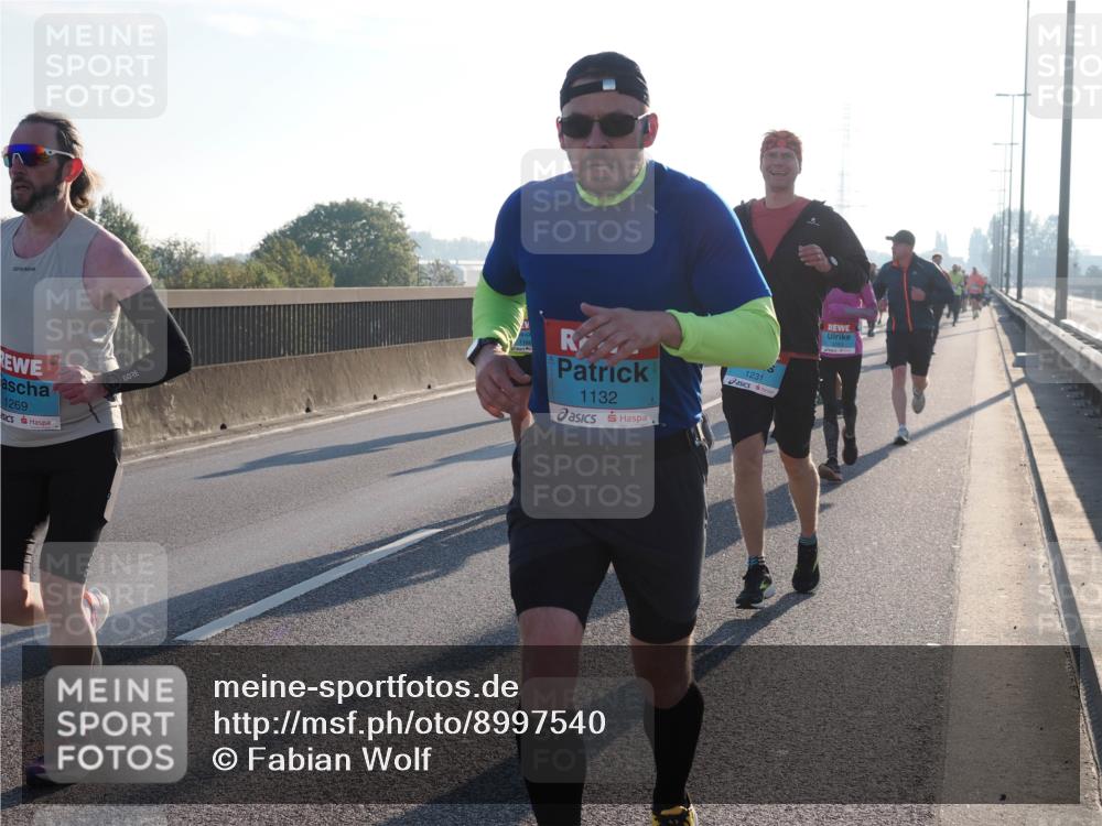 03.10.2025 - Köhlbrandbrückenlauf Fabian Wolf http://msf.ph/oto/8997540 03.10.2025 09:14:57 Position 3 1269, 1132, 1231 meine-sportfotos.de