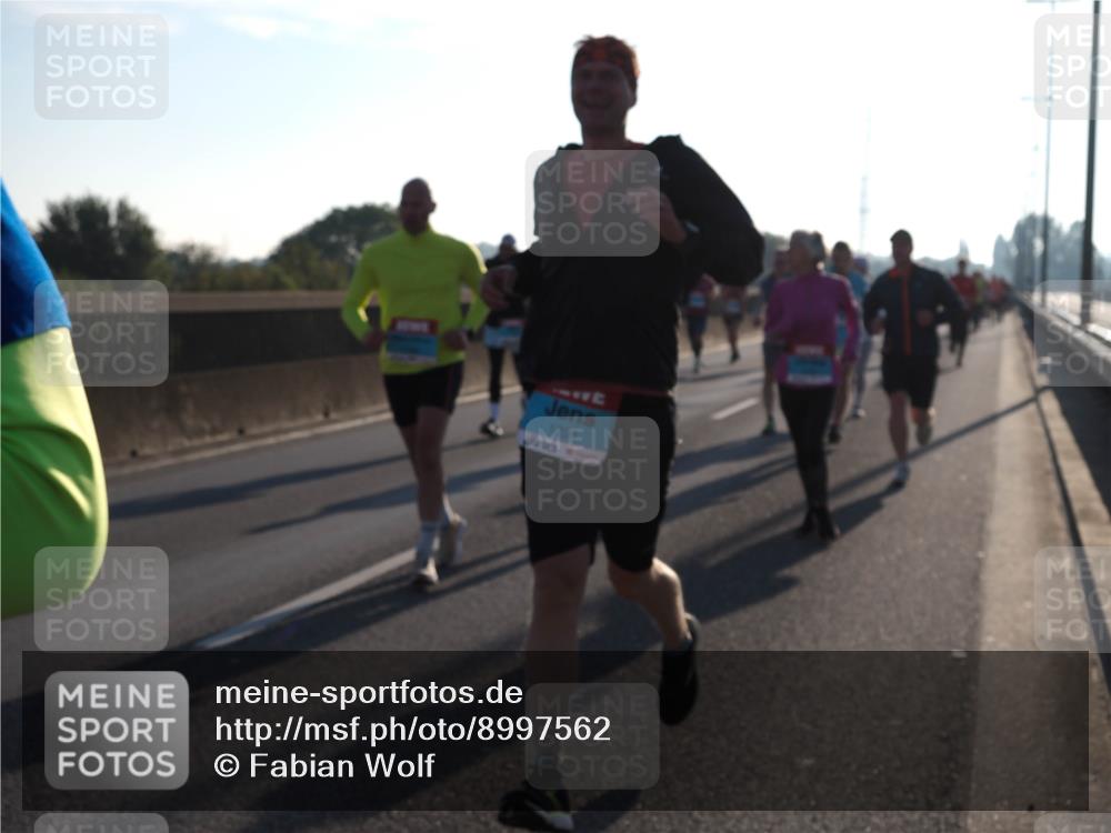 03.10.2025 - Köhlbrandbrückenlauf Fabian Wolf http://msf.ph/oto/8997562 03.10.2025 09:14:58 Position 3 1231 meine-sportfotos.de