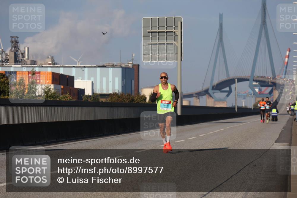 03.10.2025 - Köhlbrandbrückenlauf Luisa Fischer http://msf.ph/oto/8997577 03.10.2025 10:36:00 Position 3  meine-sportfotos.de