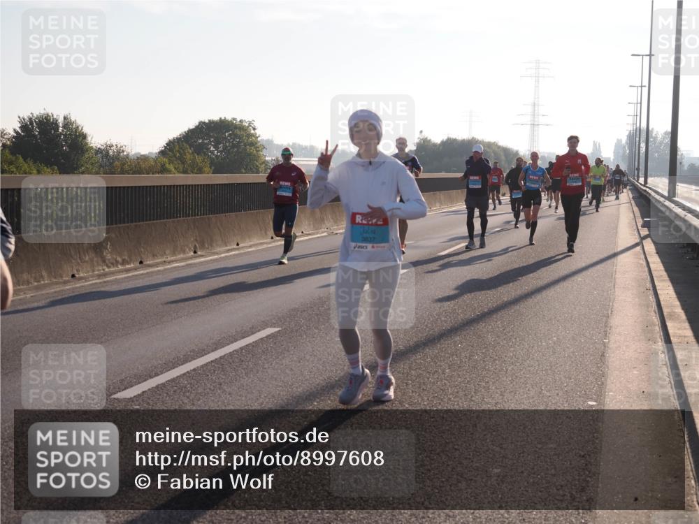 03.10.2025 - Köhlbrandbrückenlauf Fabian Wolf http://msf.ph/oto/8997608 03.10.2025 09:15:02 Position 3 3837 meine-sportfotos.de