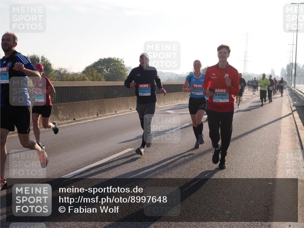 03.10.2025 - Köhlbrandbrückenlauf Fabian Wolf http://msf.ph/oto/8997648 03.10.2025 09:15:05 Position 3 1215, 2843, 3458, 1118 meine-sportfotos.de