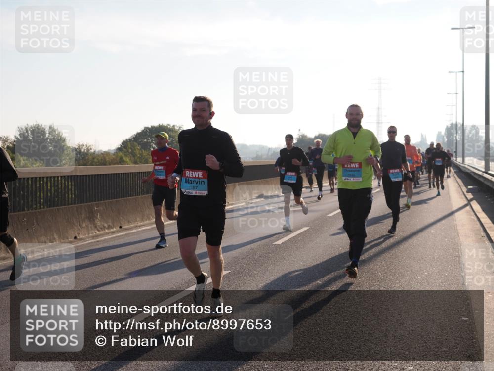 03.10.2025 - Köhlbrandbrückenlauf Fabian Wolf http://msf.ph/oto/8997653 03.10.2025 09:15:10 Position 3 14, 1197, 2889 meine-sportfotos.de