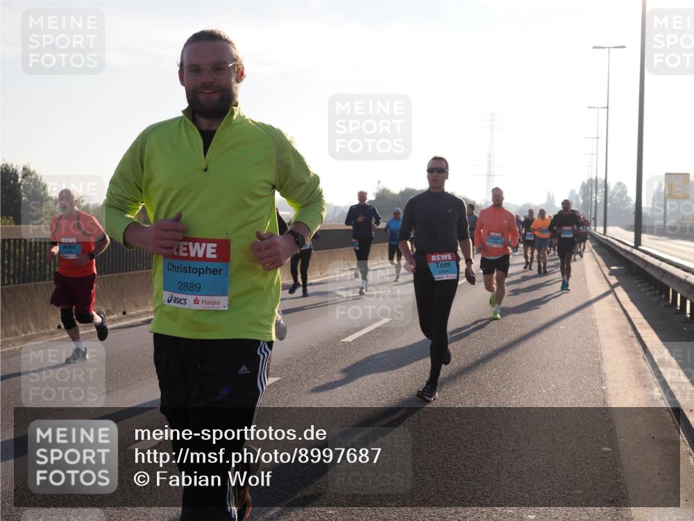 03.10.2025 - Köhlbrandbrückenlauf Fabian Wolf http://msf.ph/oto/8997687 03.10.2025 09:15:12 Position 3 2889, 1054 meine-sportfotos.de