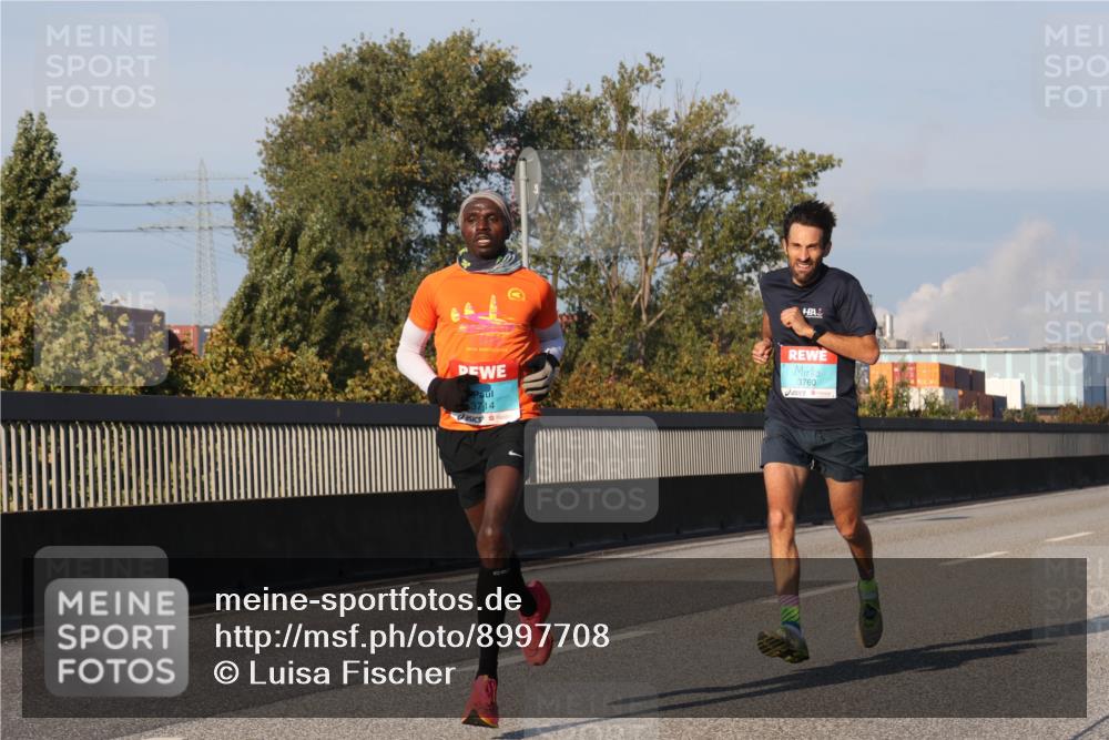 03.10.2025 - Köhlbrandbrückenlauf Luisa Fischer http://msf.ph/oto/8997708 03.10.2025 10:36:23 Position 3 3714, 3760 meine-sportfotos.de