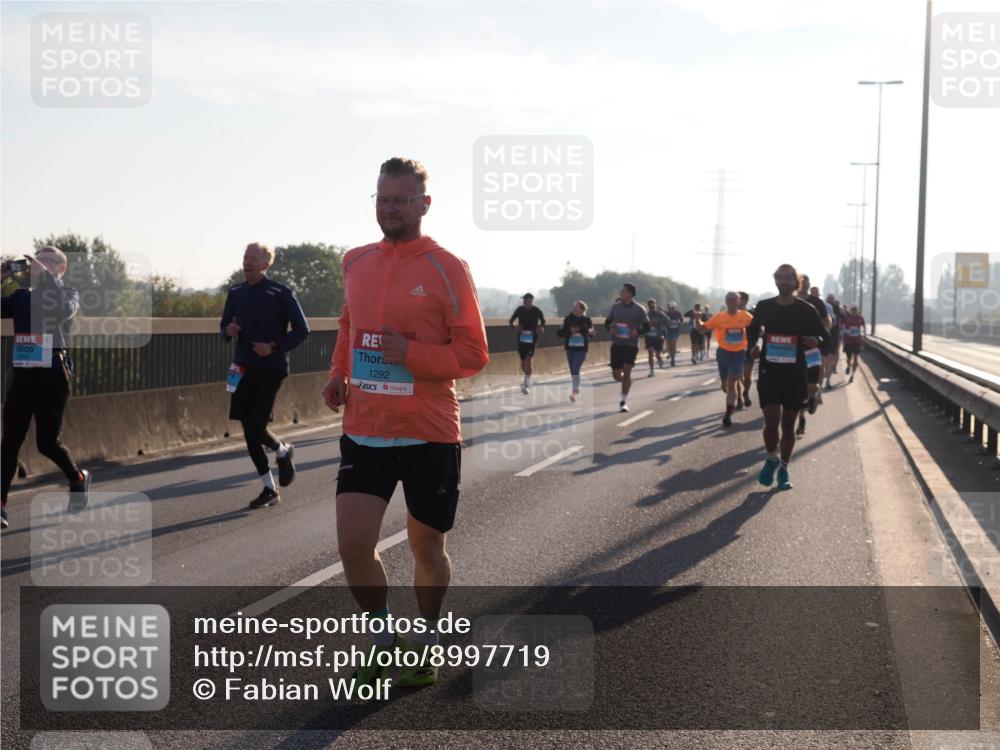 03.10.2025 - Köhlbrandbrückenlauf Fabian Wolf http://msf.ph/oto/8997719 03.10.2025 09:15:15 Position 3 1292 meine-sportfotos.de