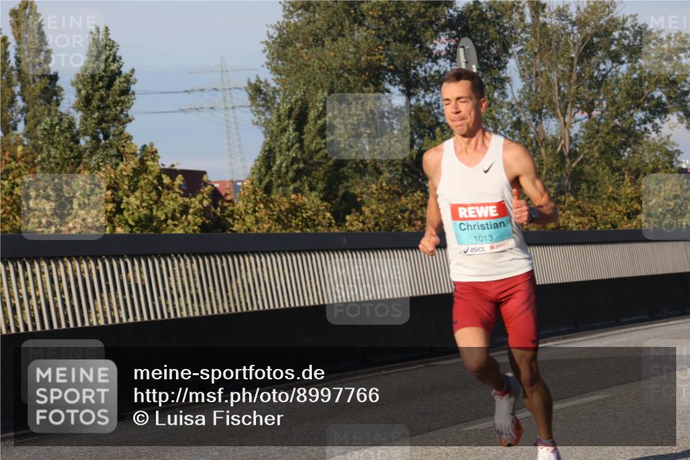 03.10.2025 - Köhlbrandbrückenlauf Luisa Fischer http://msf.ph/oto/8997766 03.10.2025 10:36:37 Position 3 1013 meine-sportfotos.de