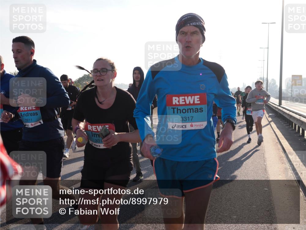 03.10.2025 - Köhlbrandbrückenlauf Fabian Wolf http://msf.ph/oto/8997979 03.10.2025 09:15:25 Position 3 2811, 331, 3317 meine-sportfotos.de