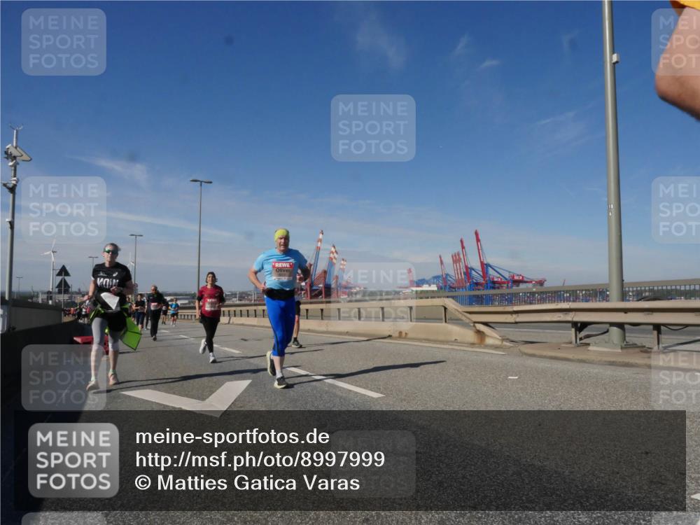 03.10.2025 - Köhlbrandbrückenlauf Matties Gatica Varas http://msf.ph/oto/8997999 03.10.2025 12:49:40 Position 2  meine-sportfotos.de
