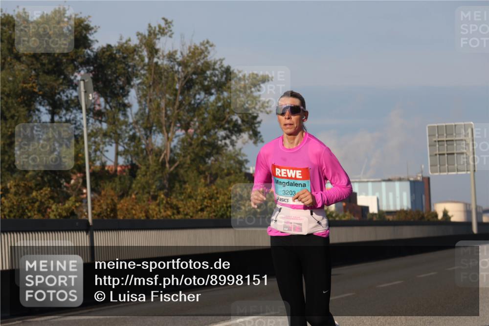 03.10.2025 - Köhlbrandbrückenlauf Luisa Fischer http://msf.ph/oto/8998151 03.10.2025 10:38:29 Position 3 3203 meine-sportfotos.de