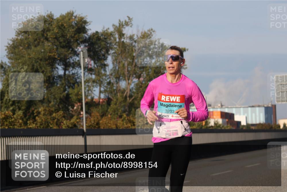 03.10.2025 - Köhlbrandbrückenlauf Luisa Fischer http://msf.ph/oto/8998154 03.10.2025 10:38:30 Position 3 3203 meine-sportfotos.de
